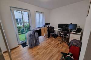 Exklusive, neuwertige 4-Zimmer-EG-Wohnung mit Garten und EBK – Die vollständige Adresse der Immobilie erhältst du vom Anbieter., 80935 Lerchenau-Ost, München – Vorschaubild 11