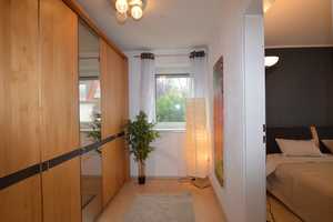 Handwerker aufgepasst! Doppelhaushälfte mit viel Potential, großem Garten und Garage in guter Lage! – Augsburg – Vorschaubild 5
