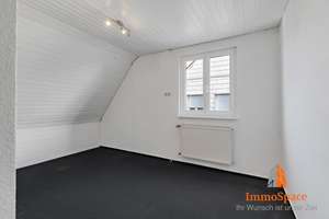 Ihr Traum vom Wohnen - charmantes ZFH inkl. Studio, Garage und Garten mit eigenem See und Badedeck – Die vollständige Adresse der Immobilie erhältst du vom Anbieter., 73568 Durlangen – Vorschaubild 24