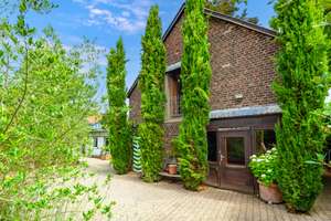 Einzigartiges Refugium  in Kaiserswerth mit separatem Praxis- /Bürohaus & großer Garage!!! – 40489 Kaiserswerth, Düsseldorf – Vorschaubild 6