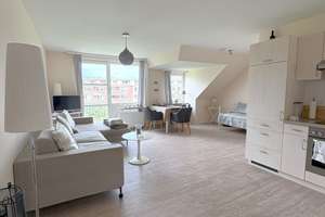 SCHÖNE LANGZEIT - FERIENWOHNUNG IN IDYLLISCHER INSELLAGE VON TRAVEMÜNDE – Alte Werft 22, 23570 Travemünde, Lübeck – Vorschaubild 1