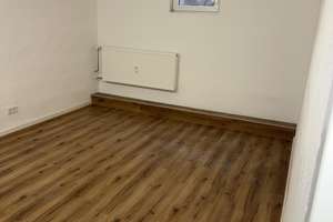 Property thumbnail 12