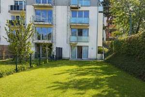 Wie ein eigenes Haus! Maisonettewohnung mit separatem Eingang, Terrasse und Garten!