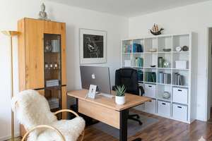 Schöne 58m2 Wohnung in Flingern Süd mit Balkon, Aufzug und in toller Lage – Die vollständige Adresse der Immobilie erhältst du vom Anbieter., 40233 Flingern Süd, Düsseldorf – Vorschaubild 2