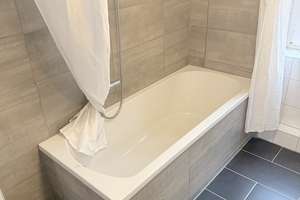 Herrlicher Altbau mit Charme und Charakter – Stuck, Parkett und Schallschutzfenster – Toll! – Danziger Straße 128, 10407 Prenzlauer Berg, Berlin – Vorschaubild 24