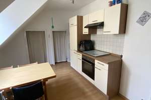 Zwei Zimmer in Osnabrück: Helle Dachgeschosswohnung mit Balkon – Kollegienwall 22, 49074 Innenstadt, Osnabrück – Vorschaubild 2
