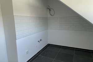 Modernisierte 3-Zi.-Dachgeschoss-Wohnung in guter Lage von S-Hofen – Die vollständige Adresse der Immobilie erhältst du vom Anbieter., 70378 Hofen, Stuttgart – Vorschaubild 17