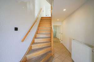 Freistehendes Einfamilienhaus mit Garten und Sonnenbalkon – Heiderweg  7, 40880 Tiefenbroich, Ratingen – Vorschaubild 10