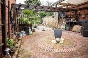 Property thumbnail 2