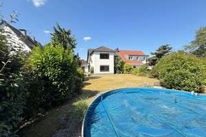 Top Wohnlage! Köln- Brück - 680m² Grundstück - 177m² Wohnfläche - 2 Garagen – Die vollständige Adresse der Immobilie erhältst du vom Anbieter., 51109 Brück, Köln – Vorschaubild 2
