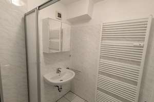 Helle 2-Zimmer-Wohnung in zentraler Lage in Remscheid – Markt 7, 42853 Altstadt, Remscheid – Vorschaubild 12