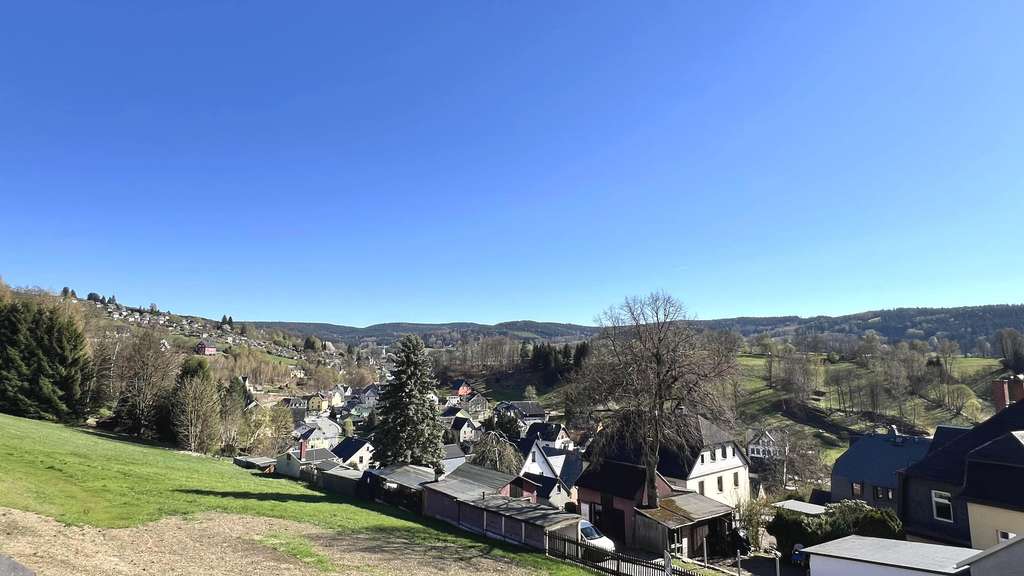 Immobilie in Bockau - Wohntraum mit wunderschönem Ausblick - Bild 4