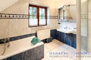 Ca. 276 m² - Familiendomizil mit Einliegerbereichen. Ca. 150 m² sofort beziehbar, in 25436 Uetersen – Die vollständige Adresse der Immobilie erhältst du vom Anbieter., 25436 Uetersen – Vorschaubild 21
