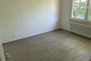 Frisch modernisierte 2-Zimmer-Wohnung in Stadtlage – Weitmarer Str. 137, 44795 Weitmar-Mitte, Bochum – Vorschaubild 6