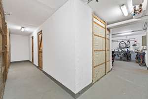 Kapitalanlage gesucht? Solide vermietete 4-Zimmer-Wohnung mit Loggia, Aufzug und zwei Stellplätzen – Die vollständige Adresse der Immobilie erhältst du vom Anbieter., 53123 Duisdorf, Bonn – Vorschaubild 29