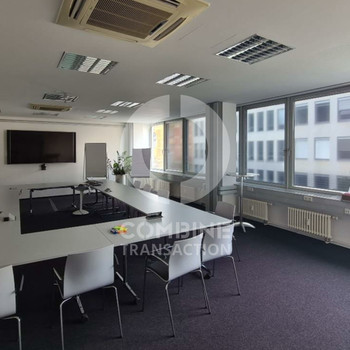 Schöne Lage in Charlottenburg nahe Ernst-Reuter-Platz. combine Transaction.