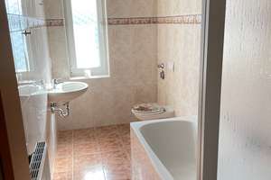 Kompakte 4-Zimmer-Wohnung mit Balkon – 39108 Stadtfeld Ost, Magdeburg – Vorschaubild 12
