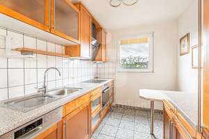 Geräumige Wohnung in guter Lage von Stammheim! – Die vollständige Adresse der Immobilie erhältst du vom Anbieter., 51061 Stammheim, Köln – Vorschaubild 2