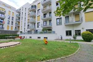 Gepflegte und vermietete Studiowohnung mit Balkon – Dörpfeldstraße 5, 12489 Adlershof, Berlin – Vorschaubild 2