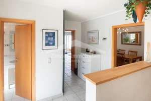 Individuelles Reihenendhaus: Viel Platz für Familie und Business – Die vollständige Adresse der Immobilie erhältst du vom Anbieter., 40885 Lintorf, Ratingen – Vorschaubild 12