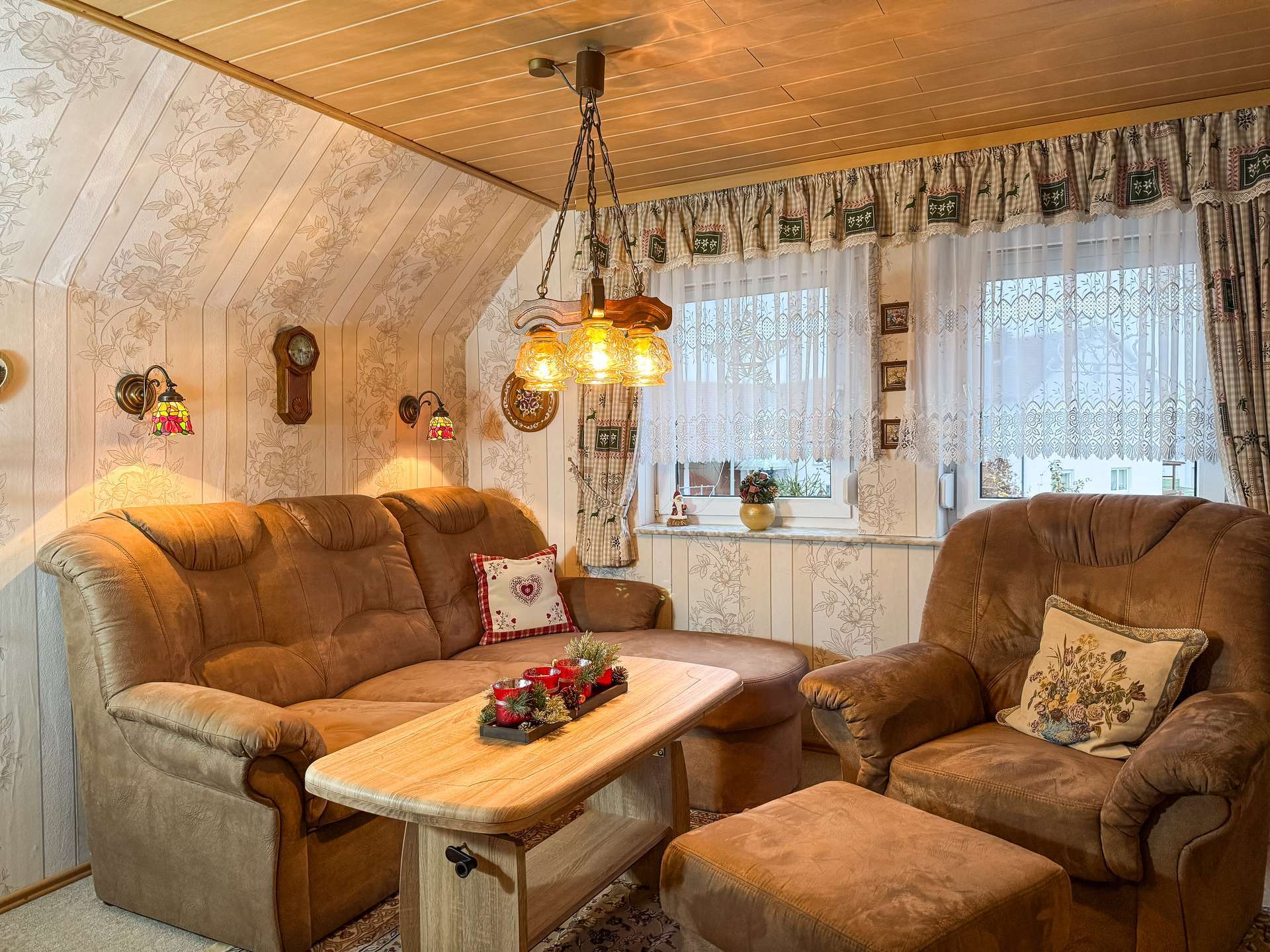 Großzügiges Zuhause mit Entwicklungspotenzial – ideal für Mehrgenerationen & Investoren, Dillingen an der Donau Kreis – Bild 2