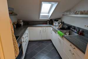 Helle und gemütliche Dachgeschosswohnung mit moderner EBK und Balkon in toller Lage von Kornwestheim – Breslauer Str. 32, 70806 Kornwestheim – Vorschaubild 4