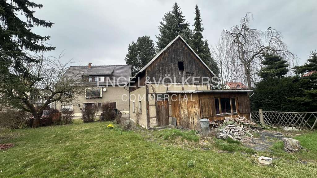 Immobilie in Glauchau - Sanierungsbedürftiges Einfamilienhaus mit ehemaliger Praxis - Bild 3