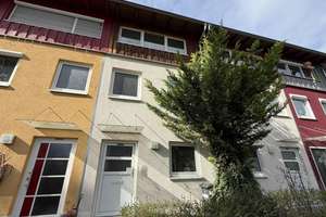 Sofort frei! Reihenmittelhaus in familienfreundlicher Nachbarschaft