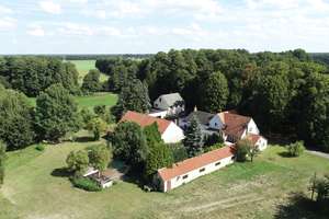 Charmanter ehemaliger Gasthof mit Wohnung und Remise in idyllischer Lage – Die vollständige Adresse der Immobilie erhältst du vom Anbieter., 14947 Nuthe-Urstromtal – Vorschaubild 1