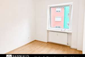 Helle 4,5-Zimmer-Wohnung mit zwei Tageslichtbädern – Hügelstraße 13, 42859 Zentralpunkt, Remscheid – Vorschaubild 3