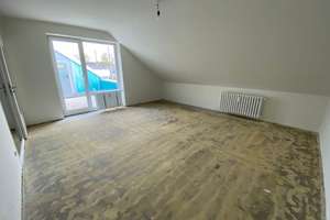 super Lage ! geräumige Dachgeschosswohnung in Erle ! – Heistraße 99, 45891 Erle, Gelsenkirchen – Vorschaubild 9
