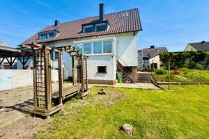 Familien aufgepasst! Gepflegtes Zweifamilienhaus mit zwei Garagen und sonnigem Garten in Dortmund. – Die vollständige Adresse der Immobilie erhältst du vom Anbieter., 44319 Asseln, Dortmund – Vorschaubild 13