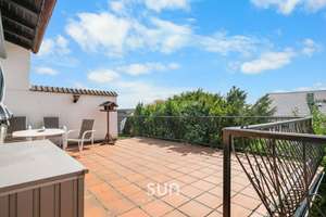 NATUR NAH, FRANKFURT NAH, VIEL PLATZ – 233 m² Wohnfläche & große Terrasse am Frankfurter Grüngürtel – 60388 Bergen-Enkheim, Frankfurt am Main – Vorschaubild 4