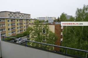 IMMOBERLIN.DE - Lichtdurchflutete Wohnung mit ruhigem Südbalkon in beliebter Lage – Die vollständige Adresse der Immobilie erhältst du vom Anbieter., 12107 Mariendorf, Berlin – Vorschaubild 4