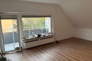 Moderne 2-Zimmerwohnung mit Abstellraum und Keller in Frankfurt Ginnheim 