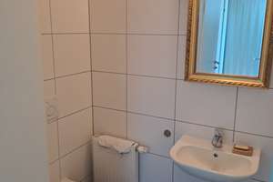 Gepflegte 4 Zimmer Maisonette Wohnung in der City – Die vollständige Adresse der Immobilie erhältst du vom Anbieter., 76133 Innenstadt-West, Karlsruhe – Vorschaubild 11