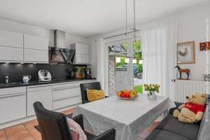 Heeslingen | Stilvolles Einfamilienhaus läßt keine Wünsche offen -  Pool, Kamin und toller Garten. – Die vollständige Adresse der Immobilie erhältst du vom Anbieter., 27404 Heeslingen – Vorschaubild 10