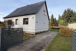 Ankommen & Wohlfühlen: stilvoll modernisiertes, familienfreundliches  Haus mit traumhaft gepflegten – Die vollständige Adresse der Immobilie erhältst du vom Anbieter., 3130 Spremberg – Vorschaubild 2