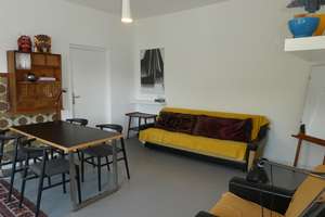 Helle 2-Zimmerwohnung mit Balkon in zentraler Lage von Gesundbrunnen! – 13357 Gesundbrunnen, Berlin – Vorschaubild 2