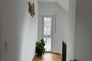 3 Zimmer Penthouse Wohnung in Alterlangen mit Balkon – Die vollständige Adresse der Immobilie erhältst du vom Anbieter., 91056 Heiligenloh, Erlangen – Vorschaubild 11