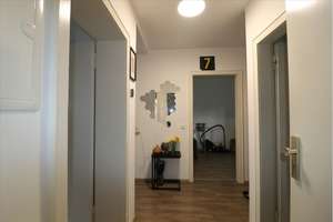 * RUHIG WOHNEN IM HERZEN VON BOCKUM * 3ZI-Wohnung mit Balkon und Garage, Friedrich-Ebert-Str. – Die vollständige Adresse der Immobilie erhältst du vom Anbieter., 47800 Bockum, Krefeld – Vorschaubild 2