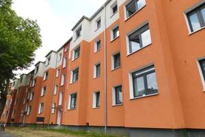 Was Sie schon immer suchten: Eine tolle, kleine Wohnung in zentralem und gewachsenem Umfeld! – Saarstr. 34, 47058 Duissern, Duisburg – Vorschaubild 1