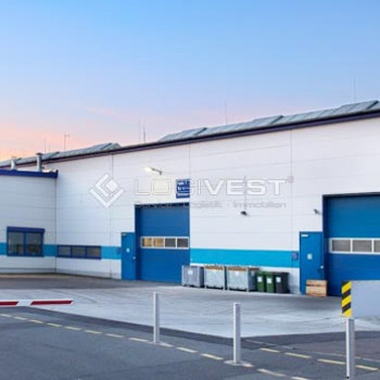 Lager- und Produktionshalle in Wedel