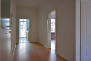 Helle 3-Zimmer Wohnung im 3. OG in Stuttgart West – Die vollständige Adresse der Immobilie erhältst du vom Anbieter., 70176 Vogelsang, Stuttgart – Vorschaubild 1