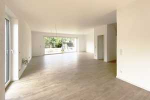 NEUBAU Reihenmittelhaus in D-Vennhausen 130m² Wfl. inkl. Grundstück 341m² – Grünberger Weg 10, 40627 Düsseldorf – Vorschaubild 11