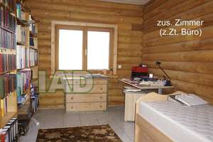 Großzügiges Holzstammhaus auf einer Ebene in Fischbach bei Dahn in ruhiger Lage – Die vollständige Adresse der Immobilie erhältst du vom Anbieter., 66996 Fischbach bei Dahn – Vorschaubild 13