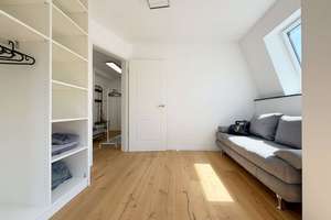E-ESTATE ! KÖLN Lövenich I Penthouse I Exklusiv I Einbauküche I Dachbalkon I Klimaanlage – Die vollständige Adresse der Immobilie erhältst du vom Anbieter., 50858 Weiden, Köln – Vorschaubild 21