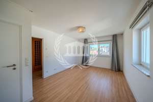 Moderne Doppelhaushälfte in Burglengenfeld – Burgblick, 2 Terrassen, Garage & zentrale Lage! – Die vollständige Adresse der Immobilie erhältst du vom Anbieter., 93133 Burglengenfeld – Vorschaubild 28