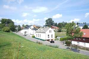Hauptstadtmakler-Schönes gepflegtes Haus in guter Lage – Mittelsachsen (Kreis) – Vorschaubild 1