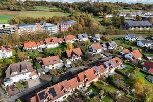 Traumhaus mit Einliegerwohnung und Traumgarten –  Ihr neues Zuhause? – Die vollständige Adresse der Immobilie erhältst du vom Anbieter., 35315 Homberg (Ohm) – Vorschaubild 38